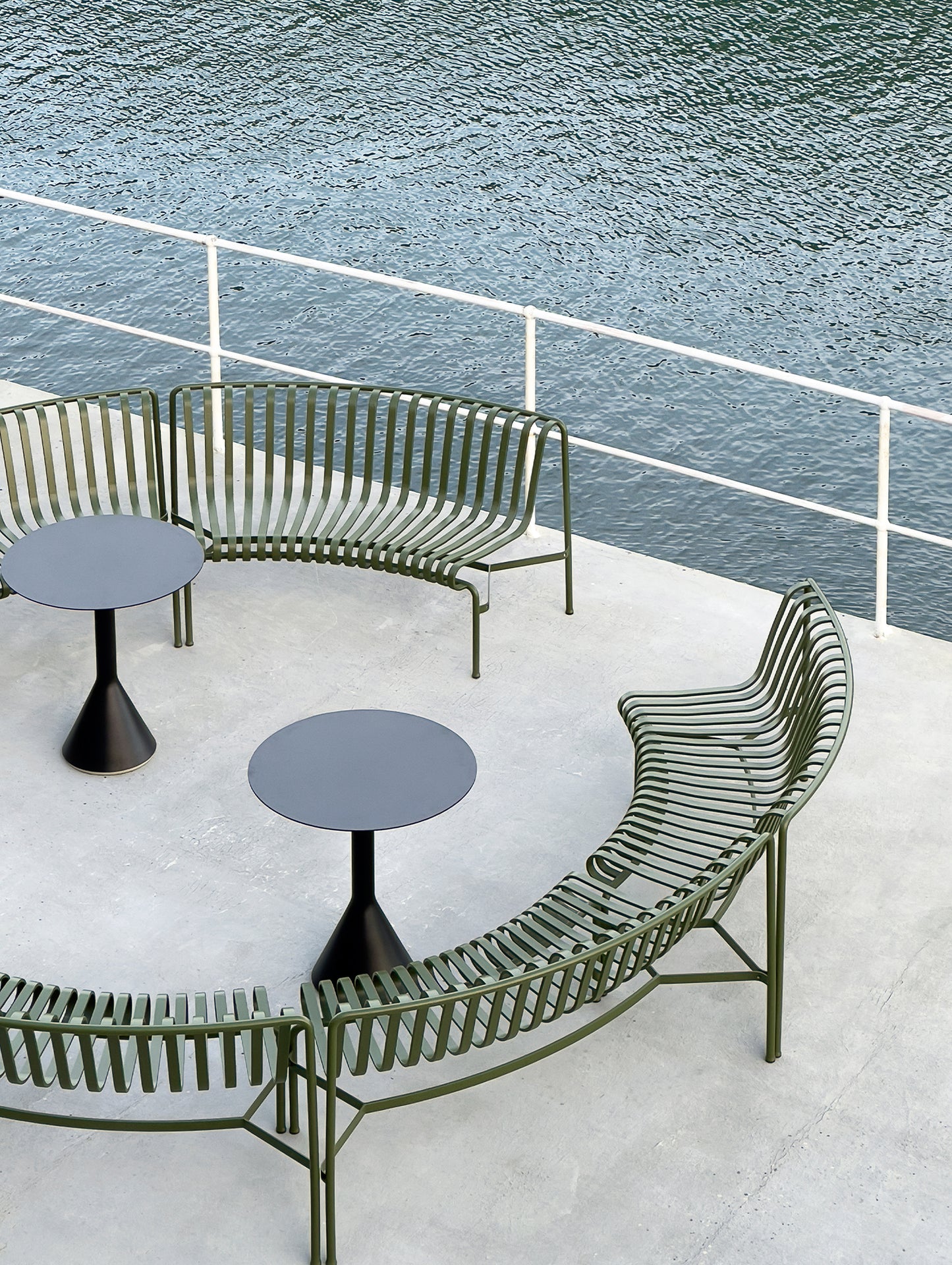 Palissade Park Dining Bench - In-In Starter Set
