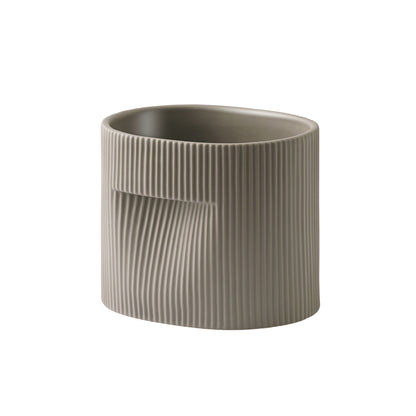 Ridge Planter by Muuto - H15 / Taupe