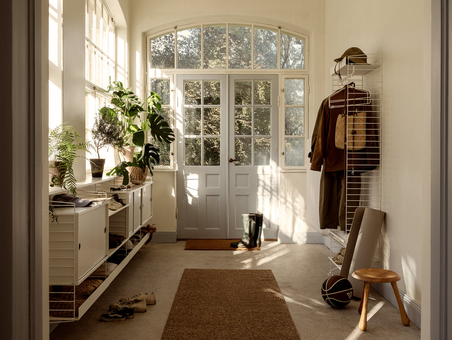 String System Side Panels