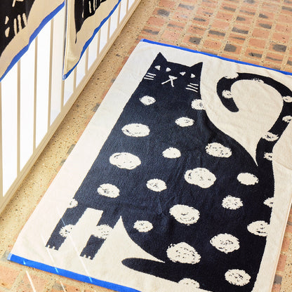 Lazy Cat Bath Towel by Donna Wilson
