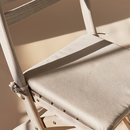 Selandia Chair Seat Cushion by Fritz Hansen - Papyrus