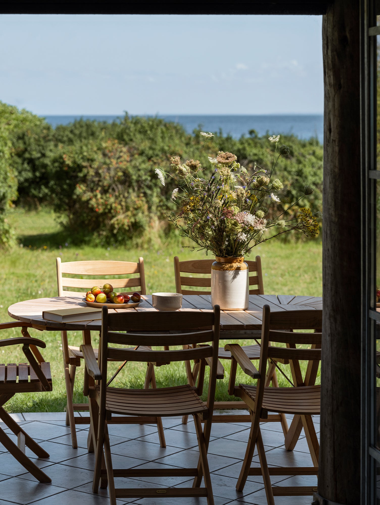 Selandia Extendable Table by Fritz Hansen