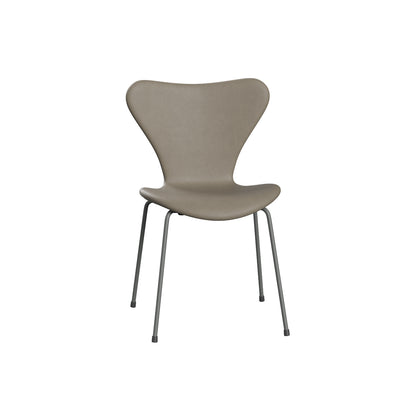 Series 7™ 3107 Dining Chair (Fully Upholstered) by Fritz Hansen - Silver Grey Steel / Essential Light Grey Leather