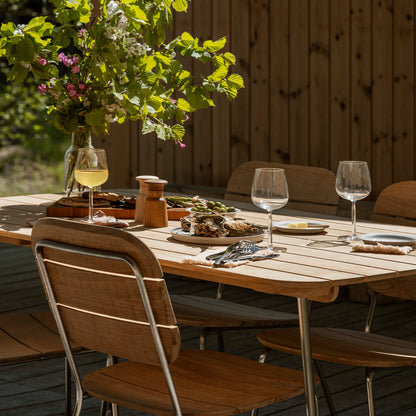 Lilium Table by Fritz Hansen