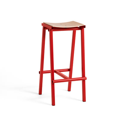 Taburete 8 Bar Stool by HAY - High / Lacquered Oak Seat / Signal Red Base