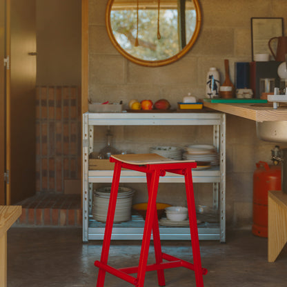 Taburete 8 Bar Stool by HAY - Low / Lacquered Oak Seat / Signal Red Base