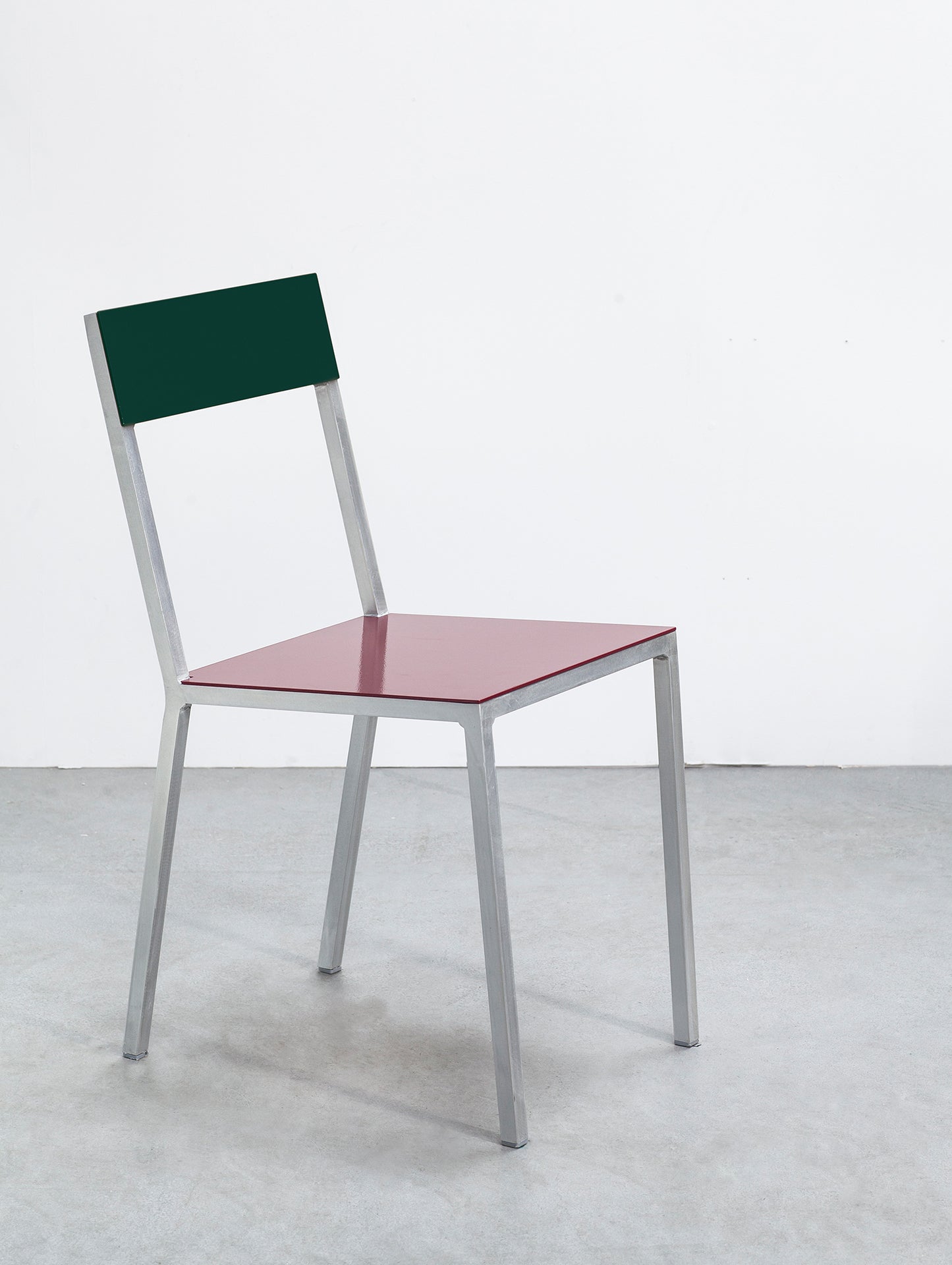 Alu Chair by Valerie Objects - Bordeaux Seat / Candy Green Back