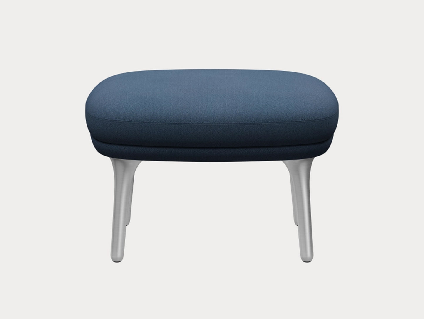 Fri Ottoman by Fritz Hansen - JH14 / Outside: Vidar 733 / Seat: Vidar 733