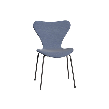 Series 7™ 3107 Dining Chair (Fully Upholstered) by Fritz Hansen - Warm Graphite Steel / Steelcut Trio 716