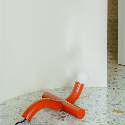 La Due Table Lamp by Valerie Objects - Red