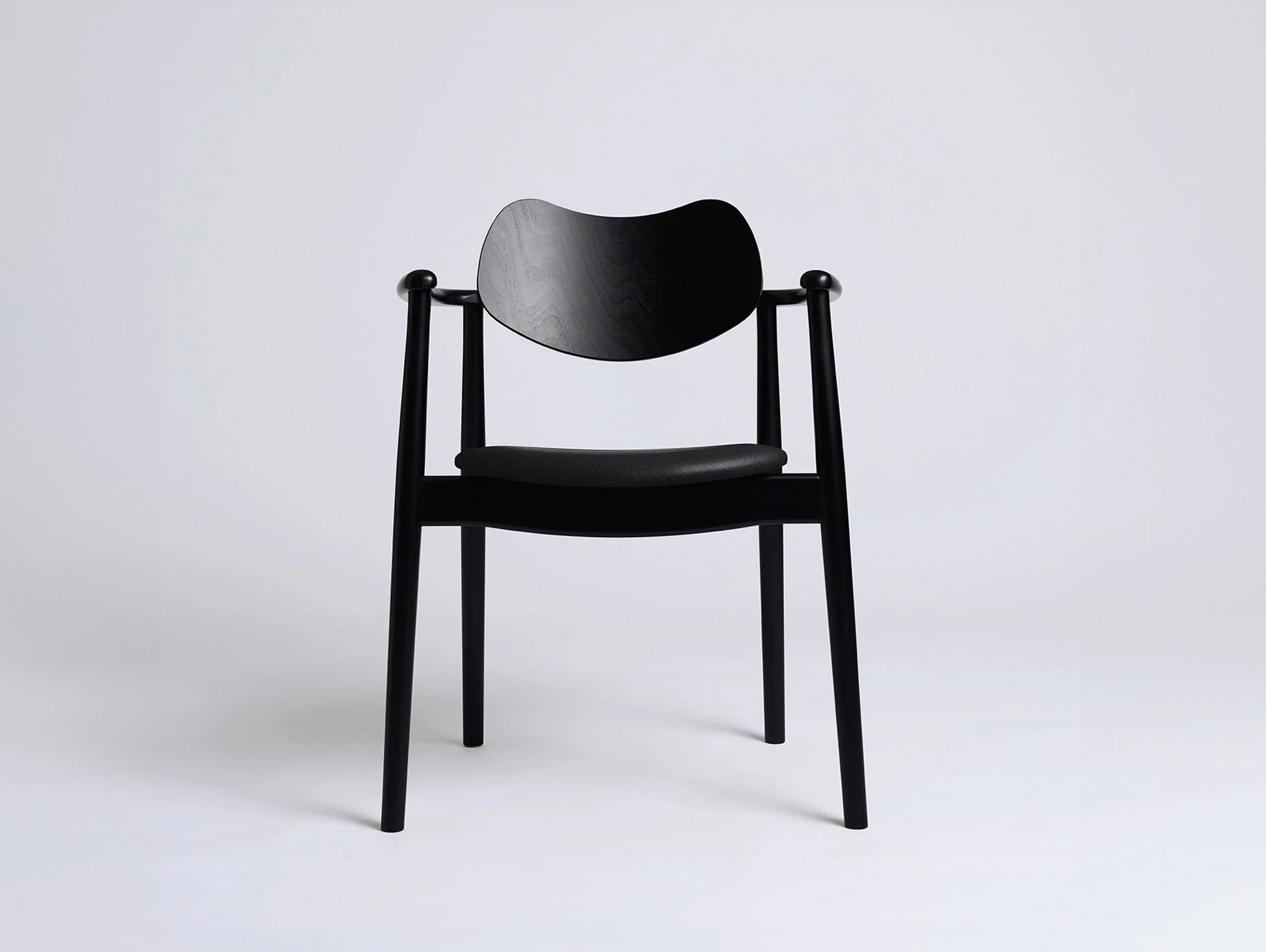 Regatta Chair Seat Upholstered by Ro Collection - Black Lacquered Beech / Standard Black Leather
