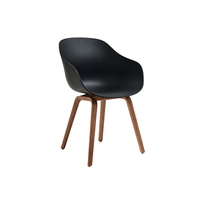About A Chair AAC 222 - New Colours by HAY / Black Shell / Lacquered Walnut Base