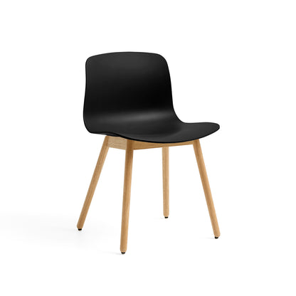 About A Chair AAC 12 by HAY - Black 2.0 Shell / Lacquered Oak Base