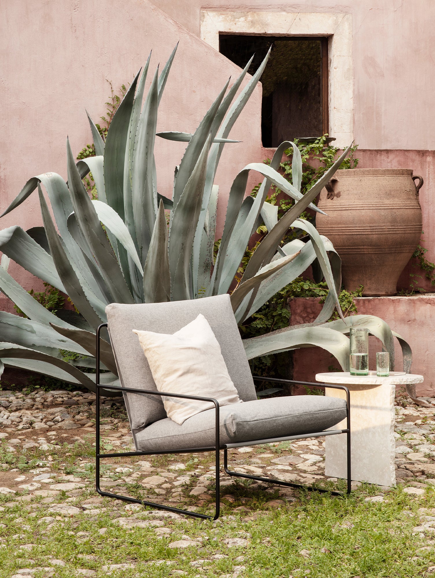 Desert 1-Seater Sofa by Ferm Living - Black Frame / Dark Sand