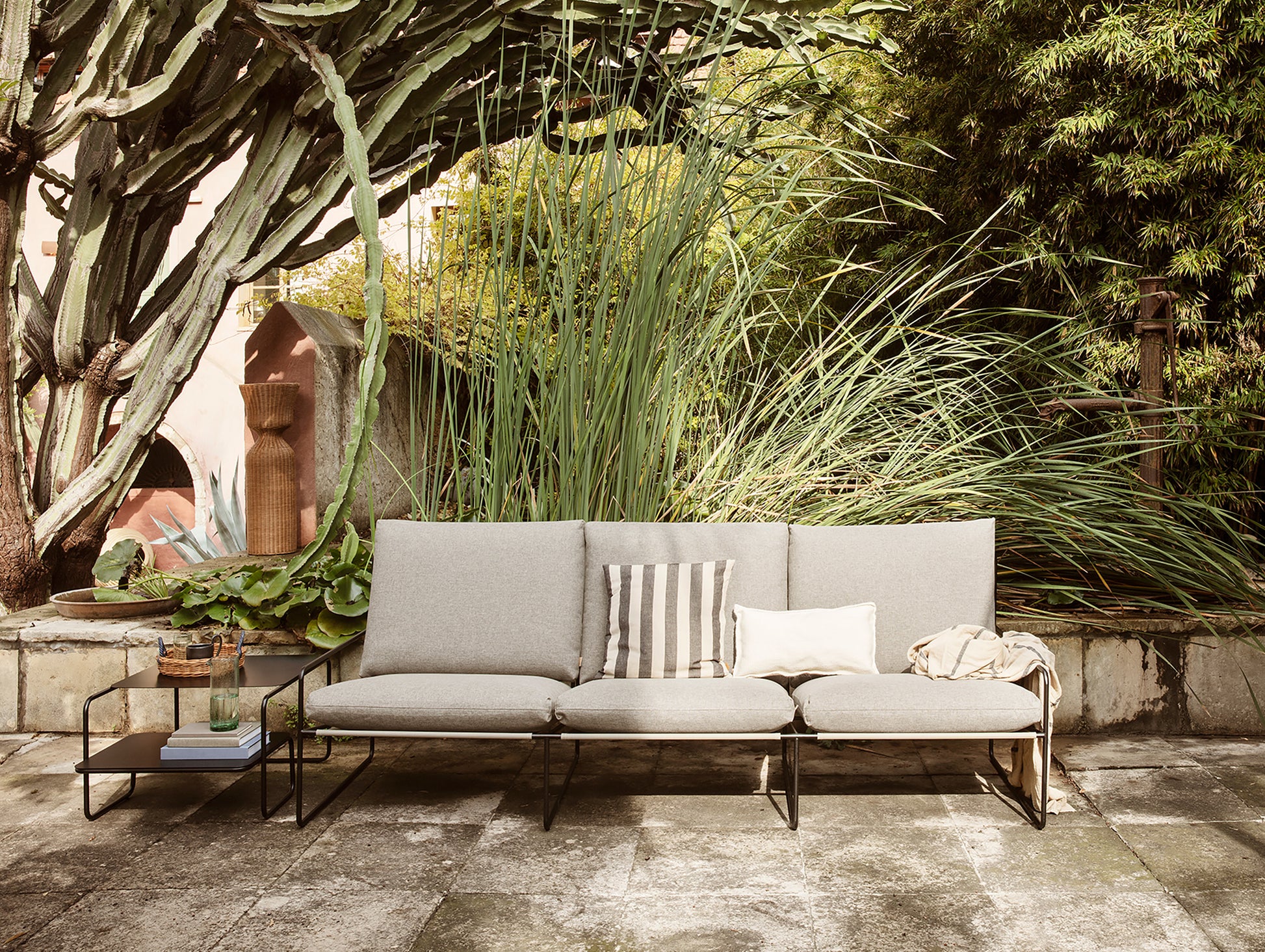 Desert 3-Seater Sofa by Ferm Living - Black Frame / Dark Sand
