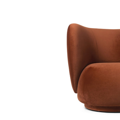 Rico Lounge Chair by Ferm Living - Rich Velvet Rust