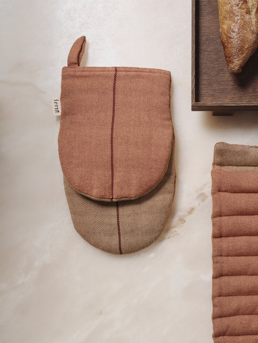 Ito Oven Mitt by Ferm Living - Hazel