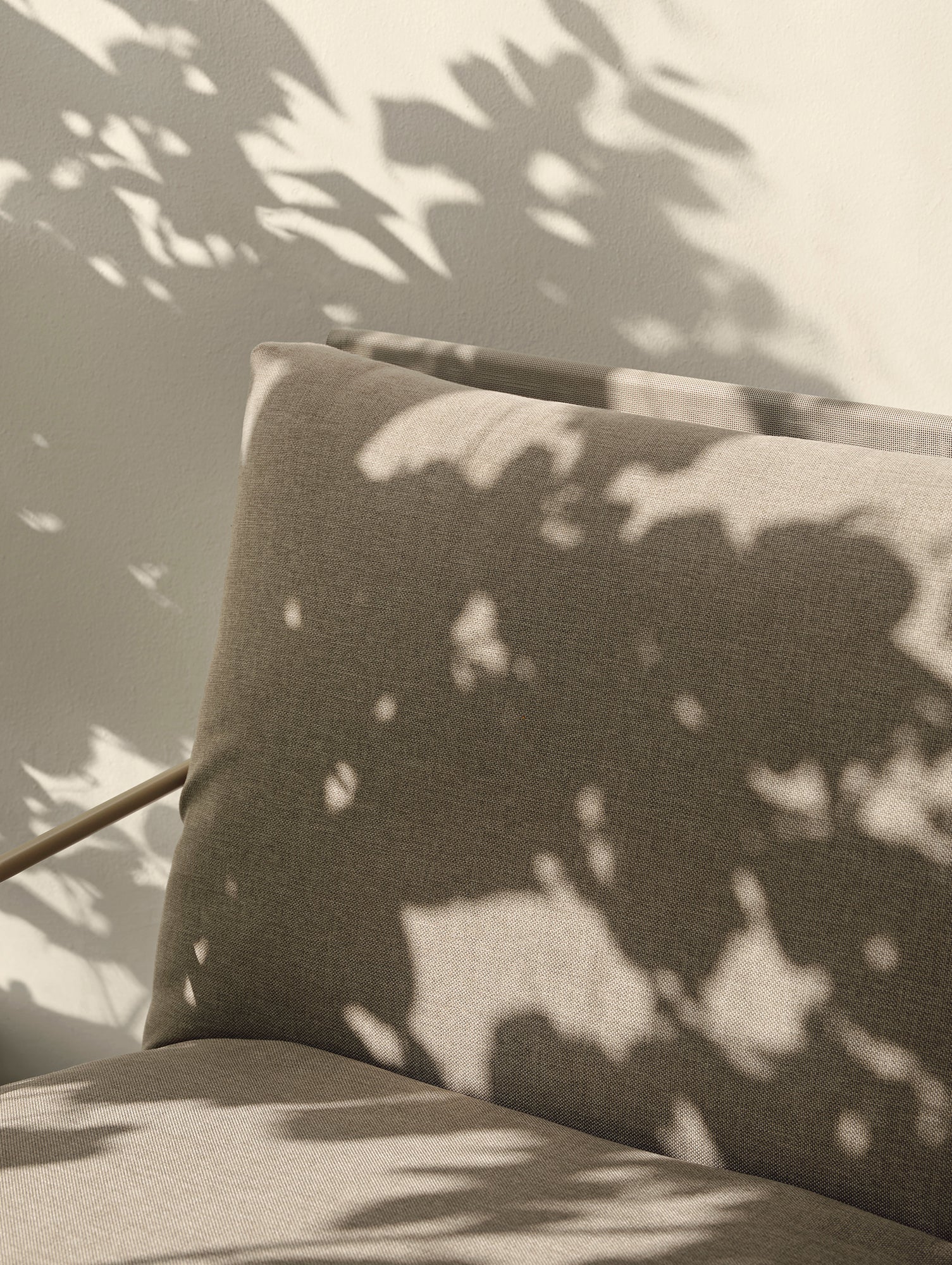 Desert 1-Seater Sofa by Ferm Living - Cashmere Frame / Dark Sand