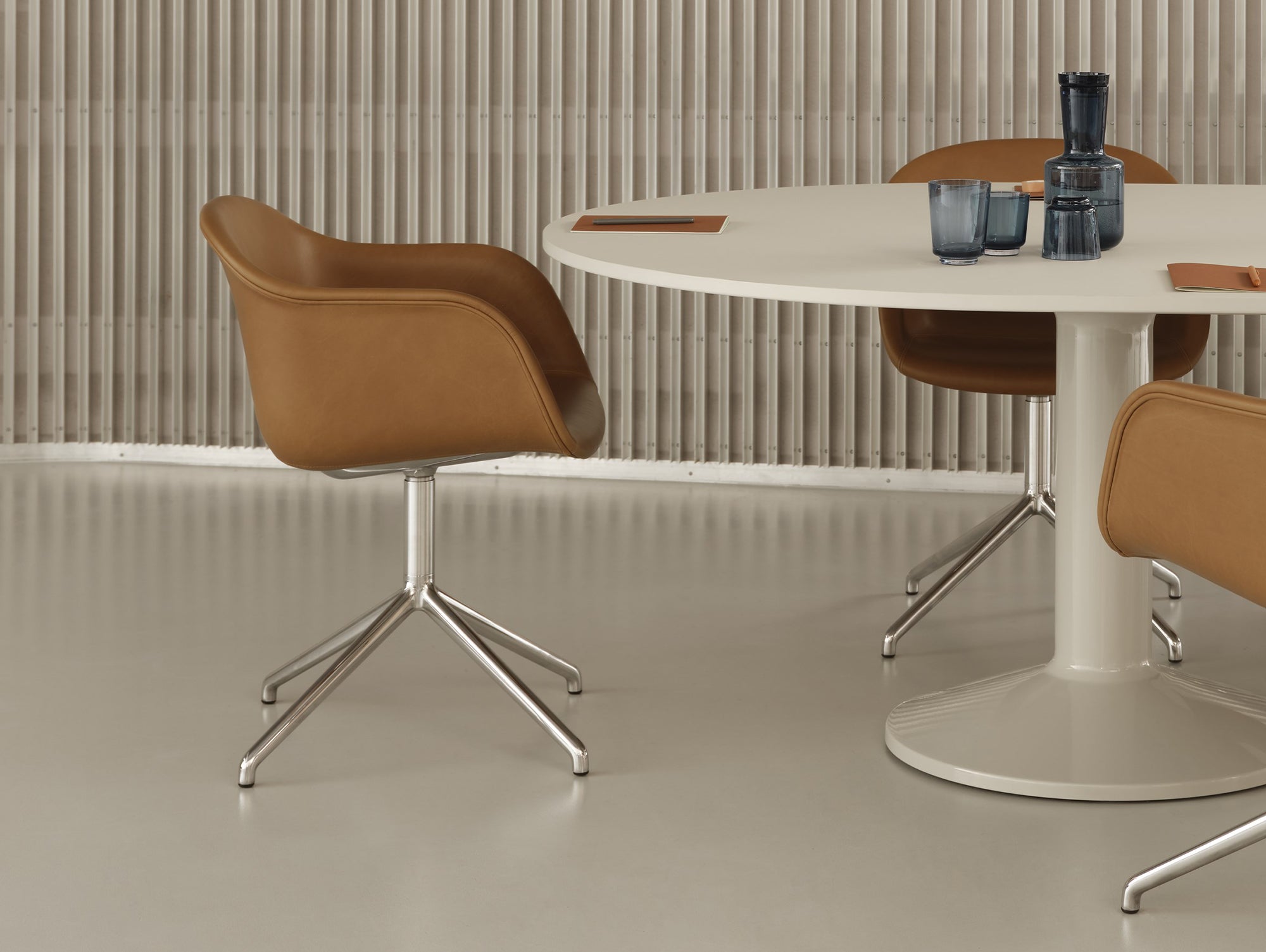 Upholstered Arcos Chair armchair with armrests | Arper