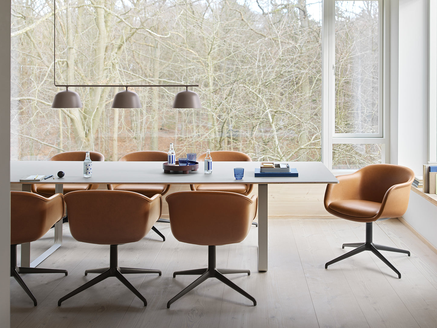 Taupe Ambit Rail Lamp by Muuto