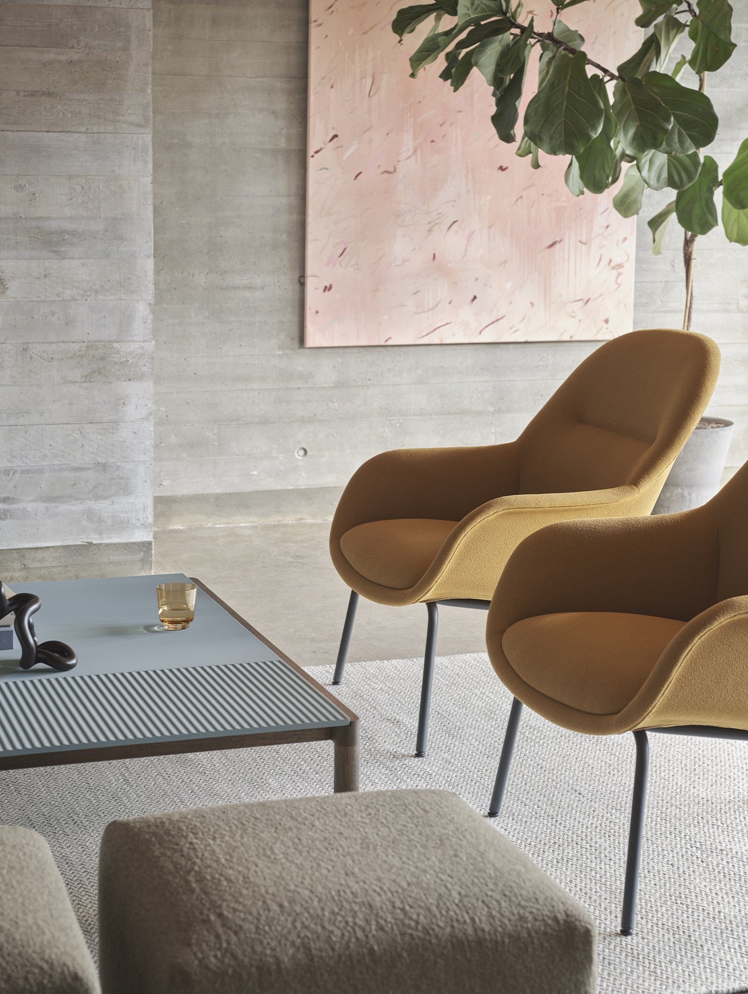 Fiber Lounge Armchair Tube Base by Muuto – Really Well Made