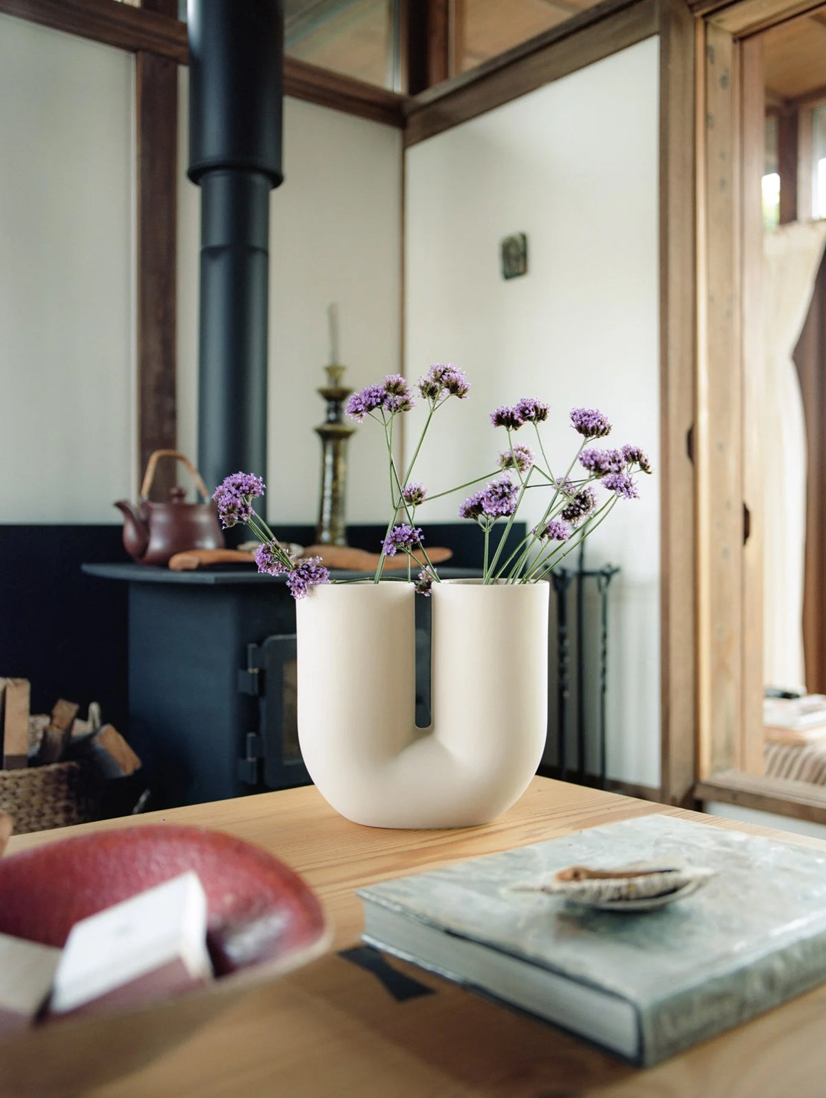 Kink Vase by Muuto – Really Well Made