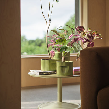 Ridge Planter by Muuto
