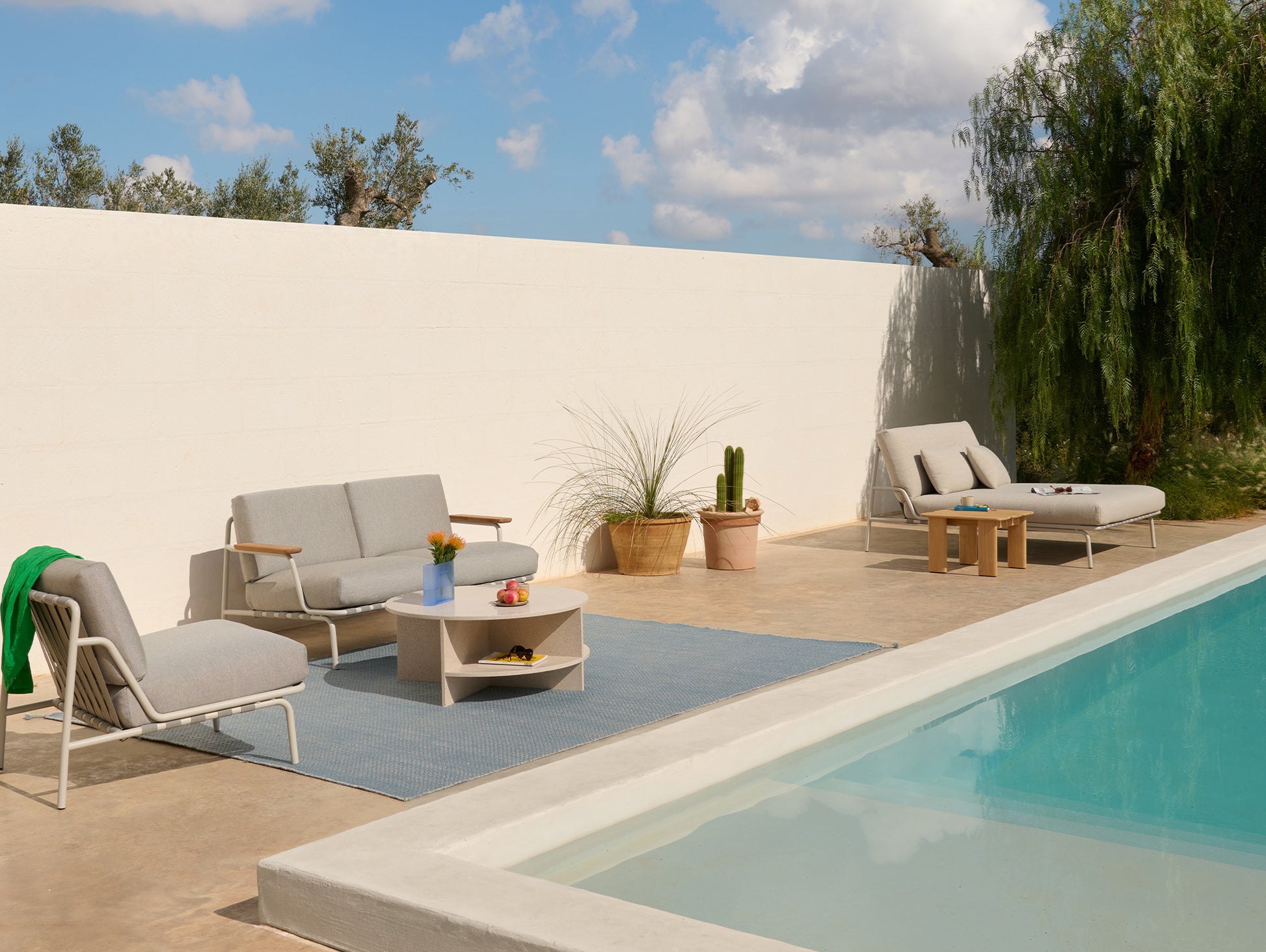 Assemble Coffee Table by Muuto - 55 x 55 cm