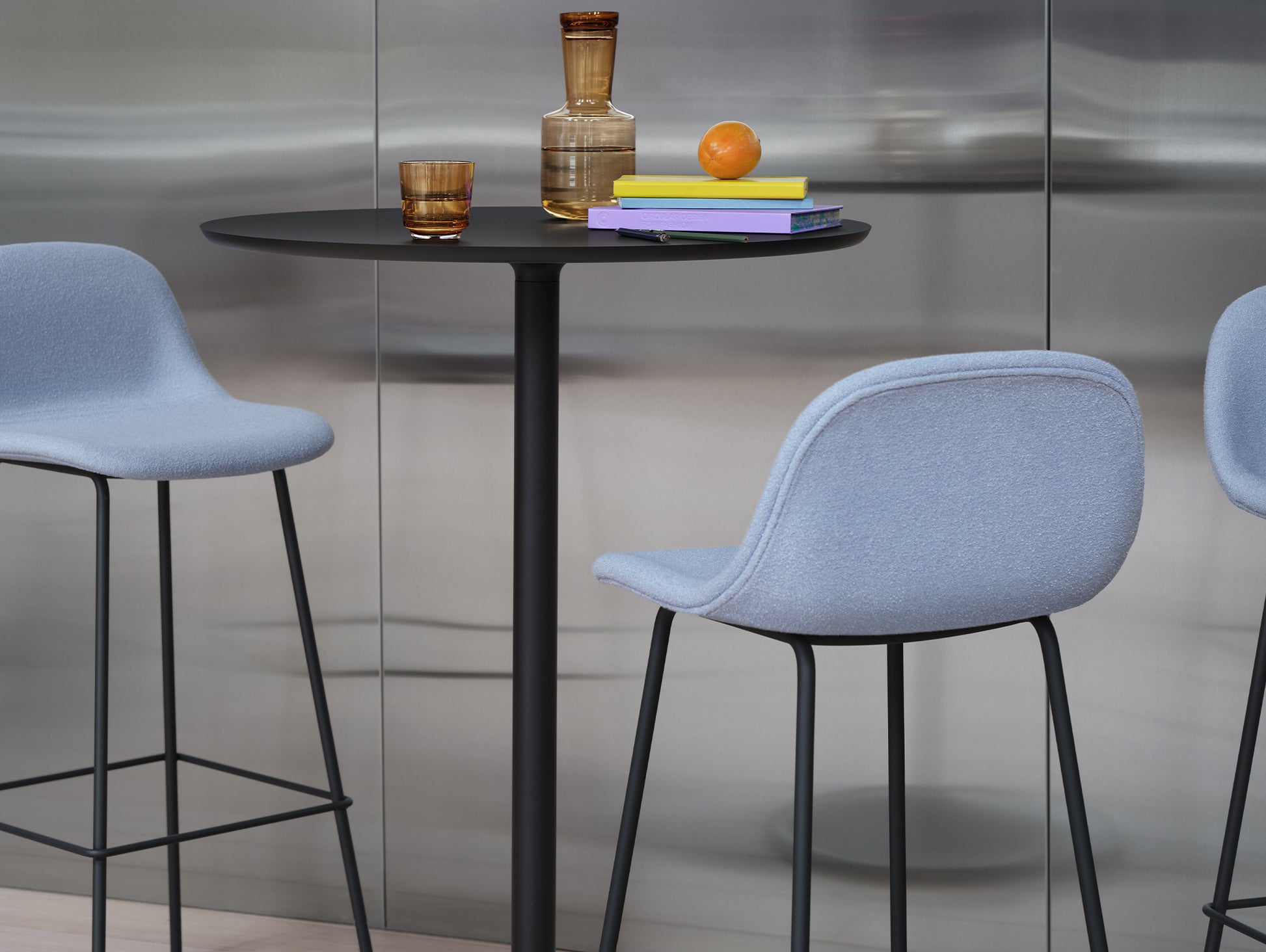 Fiber Barstool with Metal Base by Muuto - Acca 731 / Black Base