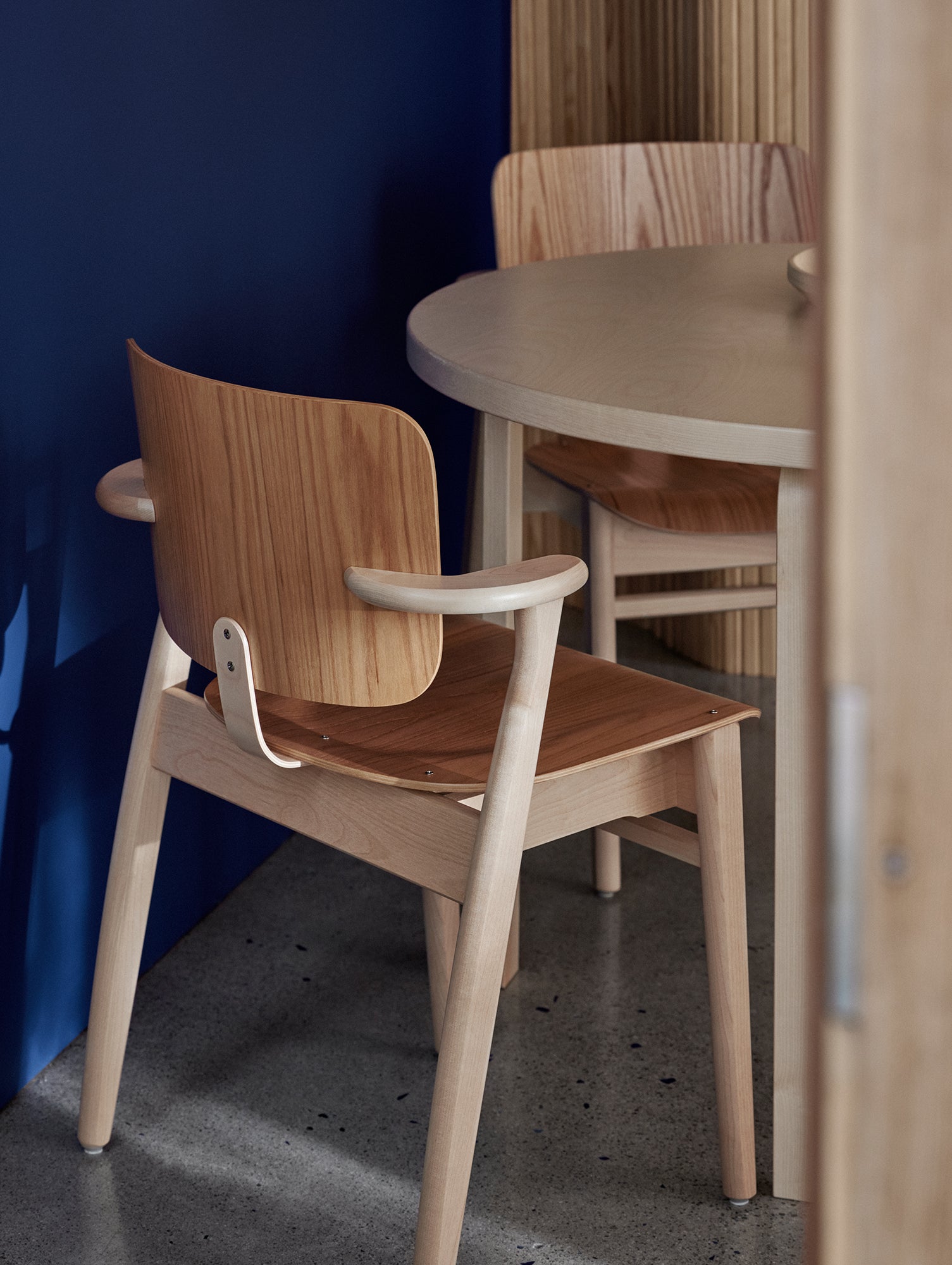 Domus Chair by Artek - Clear Lacquered Oak