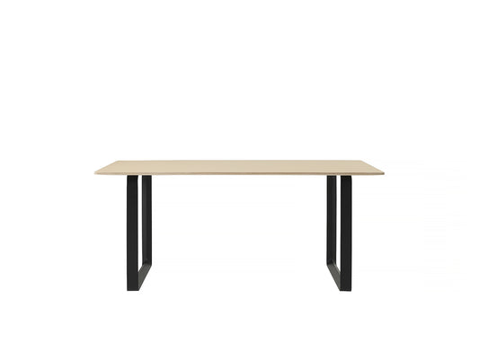70/70 Table by Muuto - 170 x 85 - Oak / Black