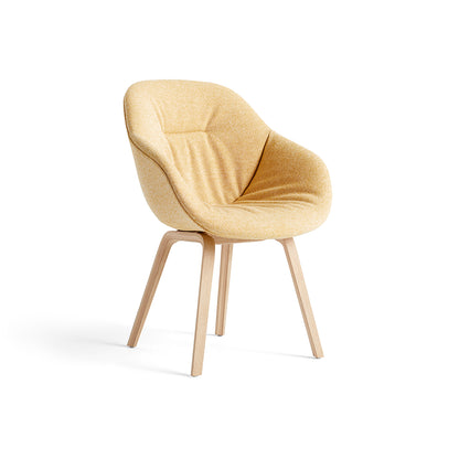 About A Chair AAC123 Soft by HAY