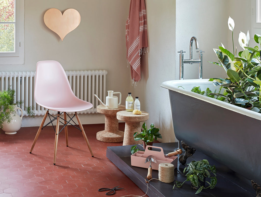 Vitra eames outlet dsw side chair