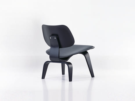 Eames Lounge Chair Wood (LCW)- Black Ash / Leather Nero