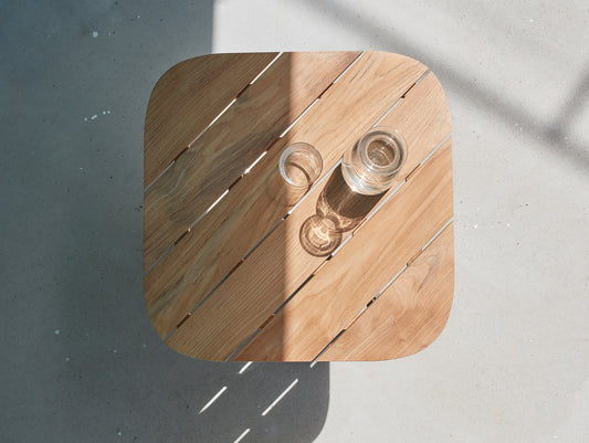 Lilium Lounge Table by Fritz Hansen