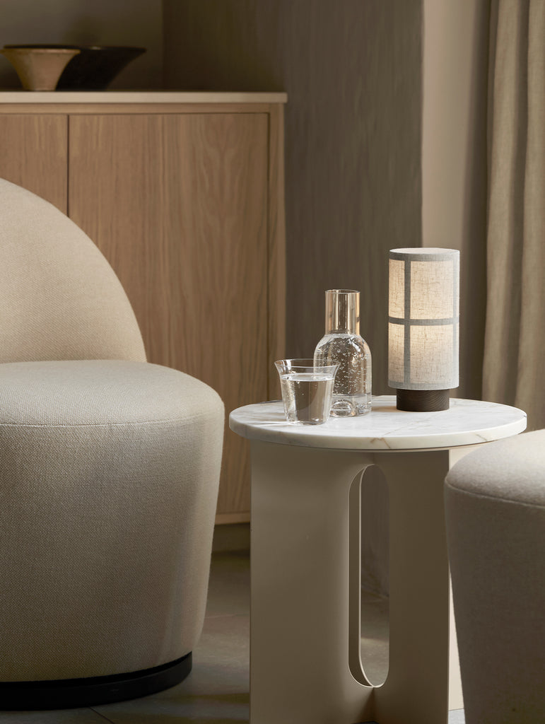 Menu hashira store table lamp