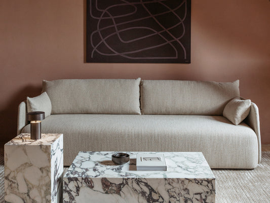 オフセット3人掛けソファ