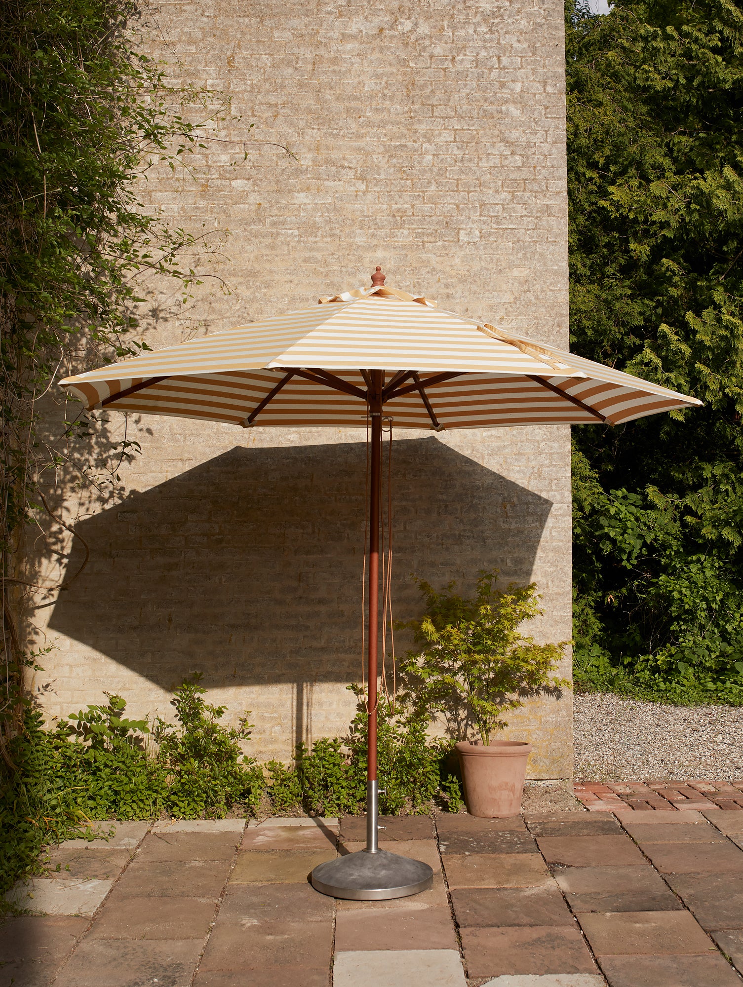 Messina Striped Umbrella by Fritz Hansen – Really Well Made