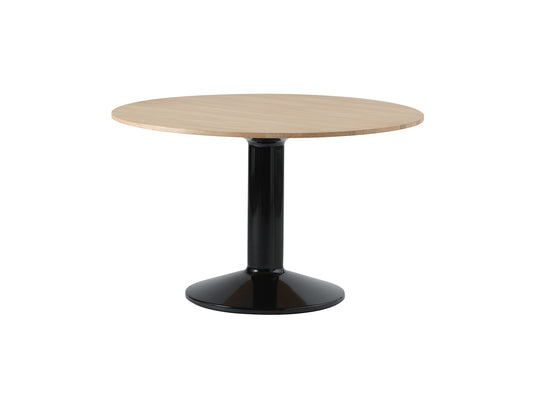 Midst Table by Muuto - Diameter: 120 cm / Oiled Oak Tabletop with Black Steel Base