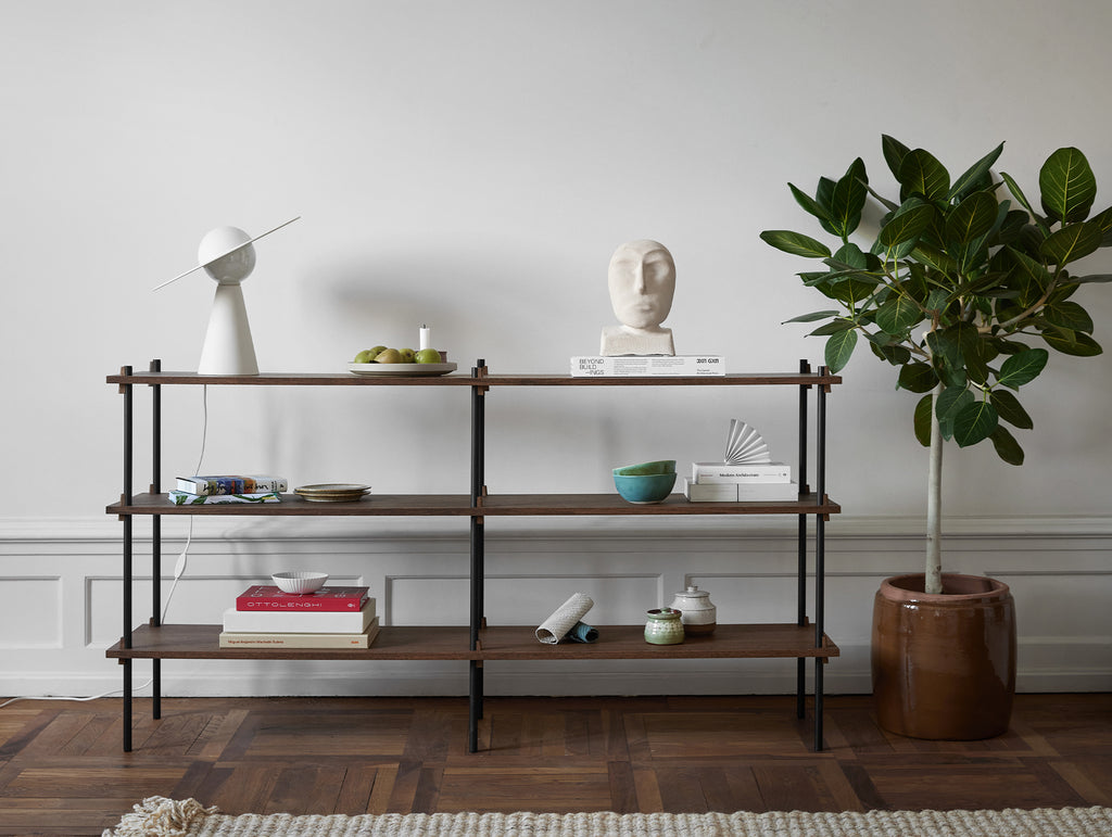 Black and oak shop shelves
