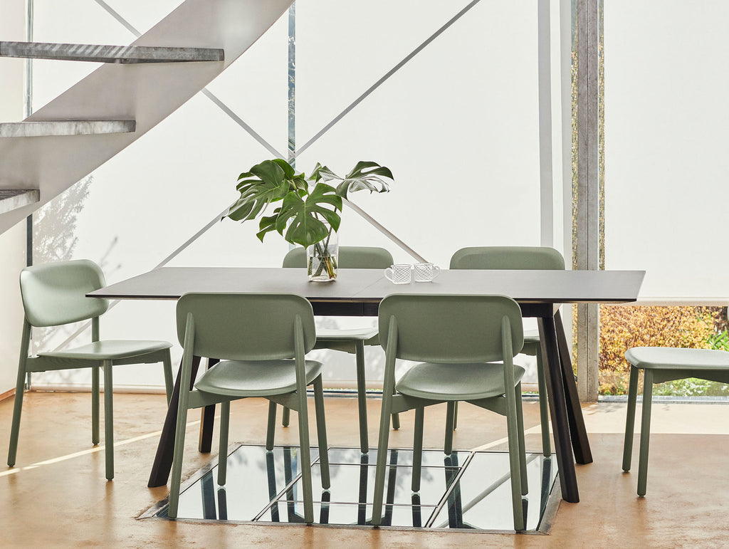 Soft cheap edge chair