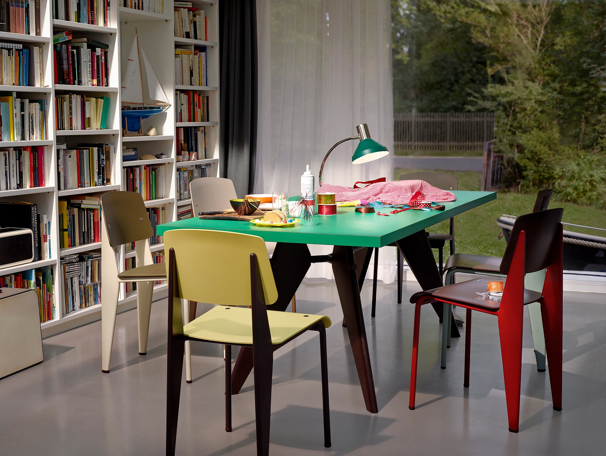 vitra.チェア　スタンダード SP（Jean Prouvé）①vitraスタンダードSP