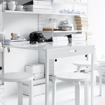 String System Folding Table by String – Really Well Made